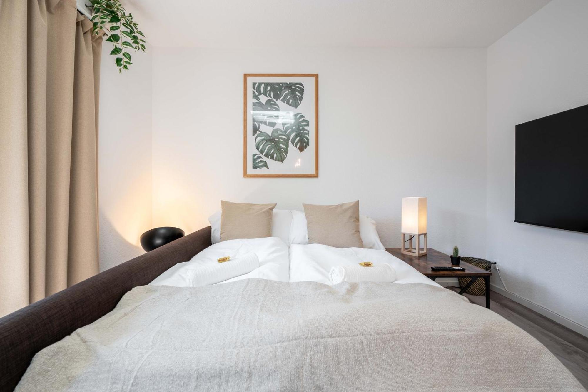 Moderne Wohnung Mit Parkplatz Ostermundigen Extérieur photo